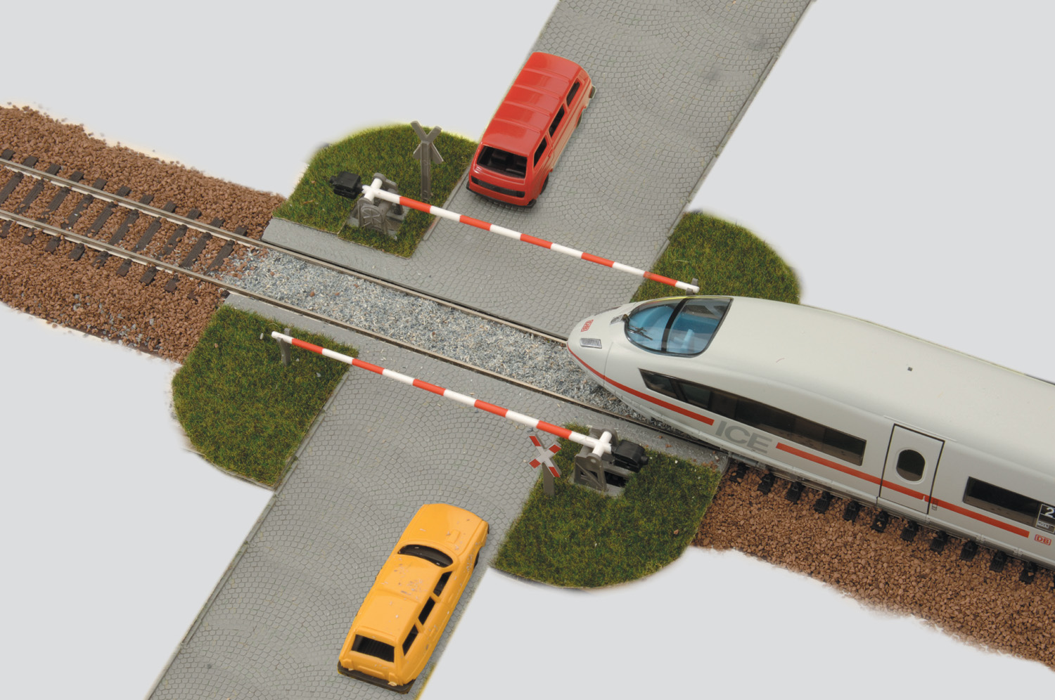 55725 公路轨道交叉隔栏