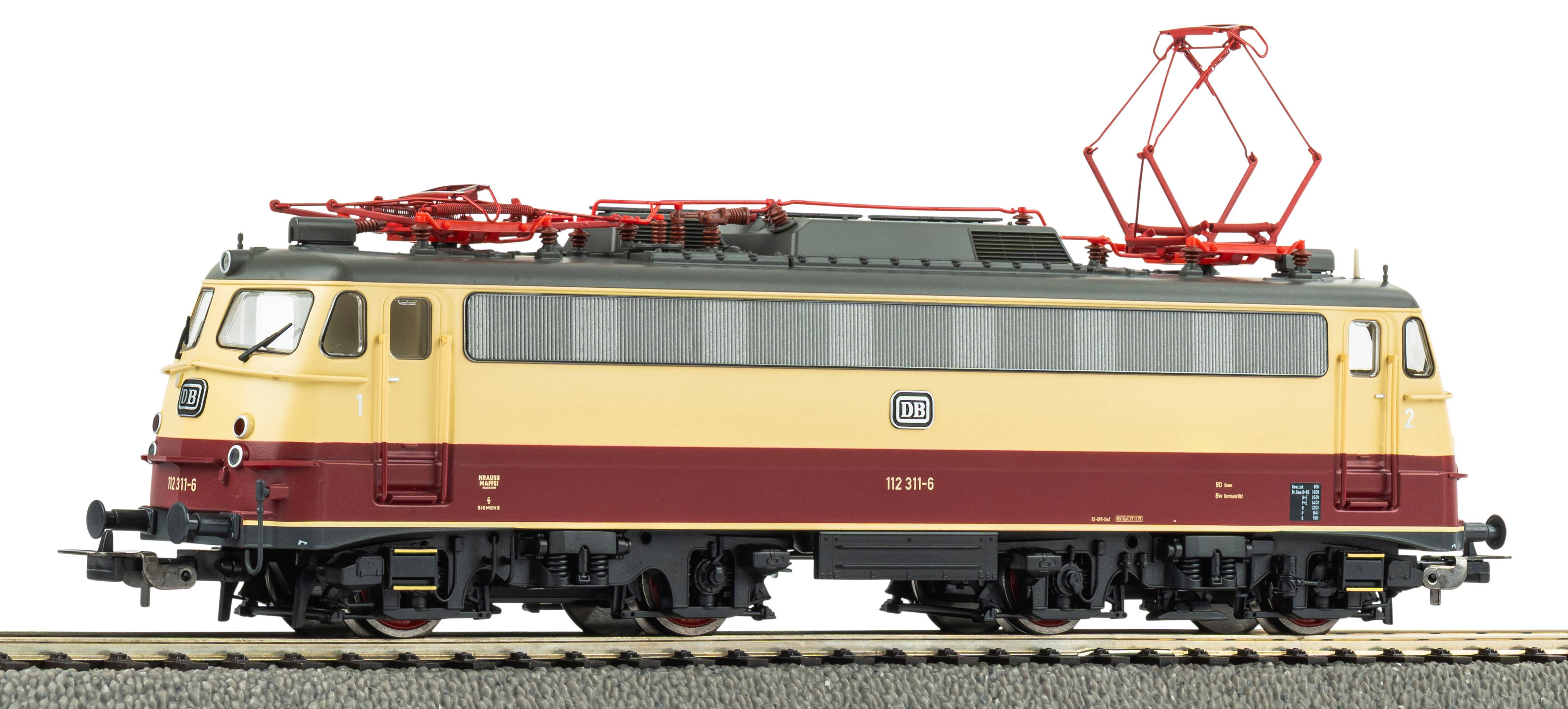 21717 112型 311 电力机车