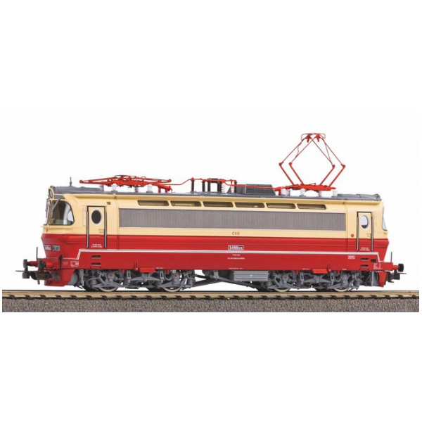 51390